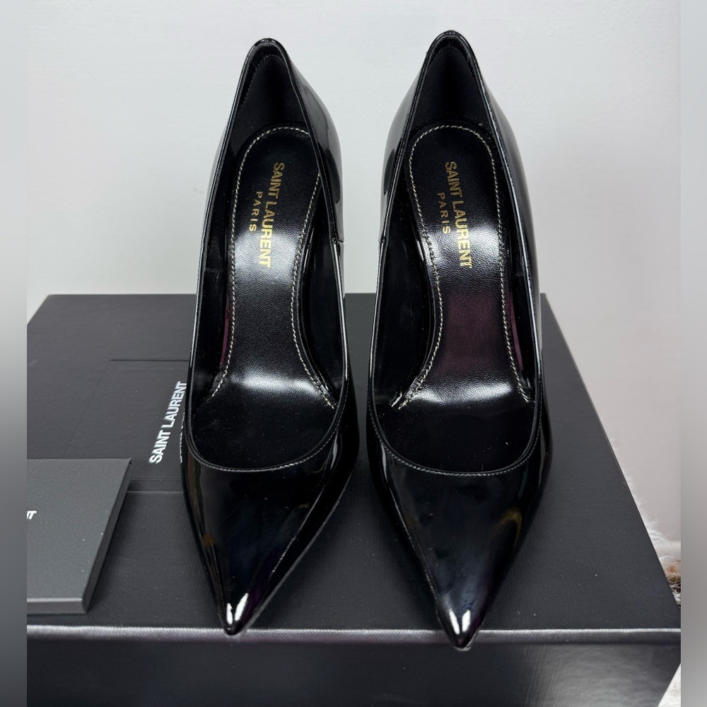 SAINT LAURENT OPYUM BLACK PATENT POINTED TOE PUMPS - Picture 3 of 10